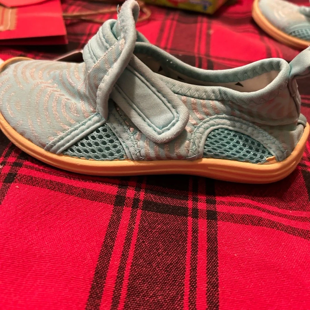 Disney Kids Ariel/The Little Mermaid Water Shoes Size 9